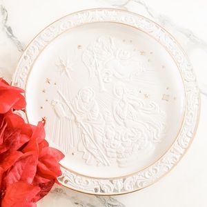 Lenox Birth of Jesus Plate 🎄